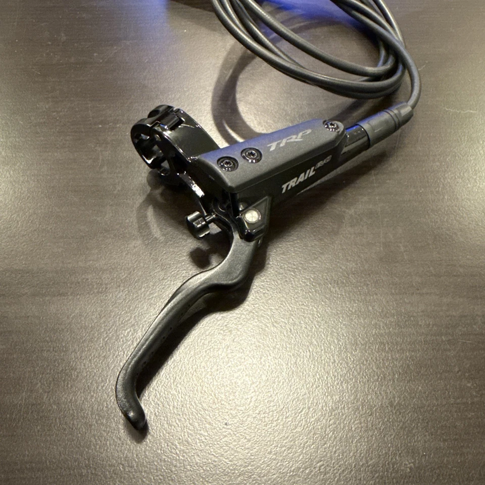 TRP Trail Evo Brake Set Black, Absolute Black Finned Brake Pads, TRP Brake Set - Image 3 of 4