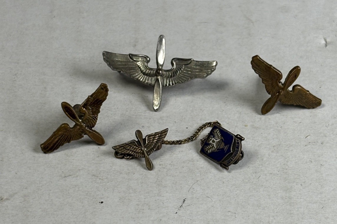 WWII U.S. Army AIR Corps USAF Wings & Propeller Pins Screwback Tie
