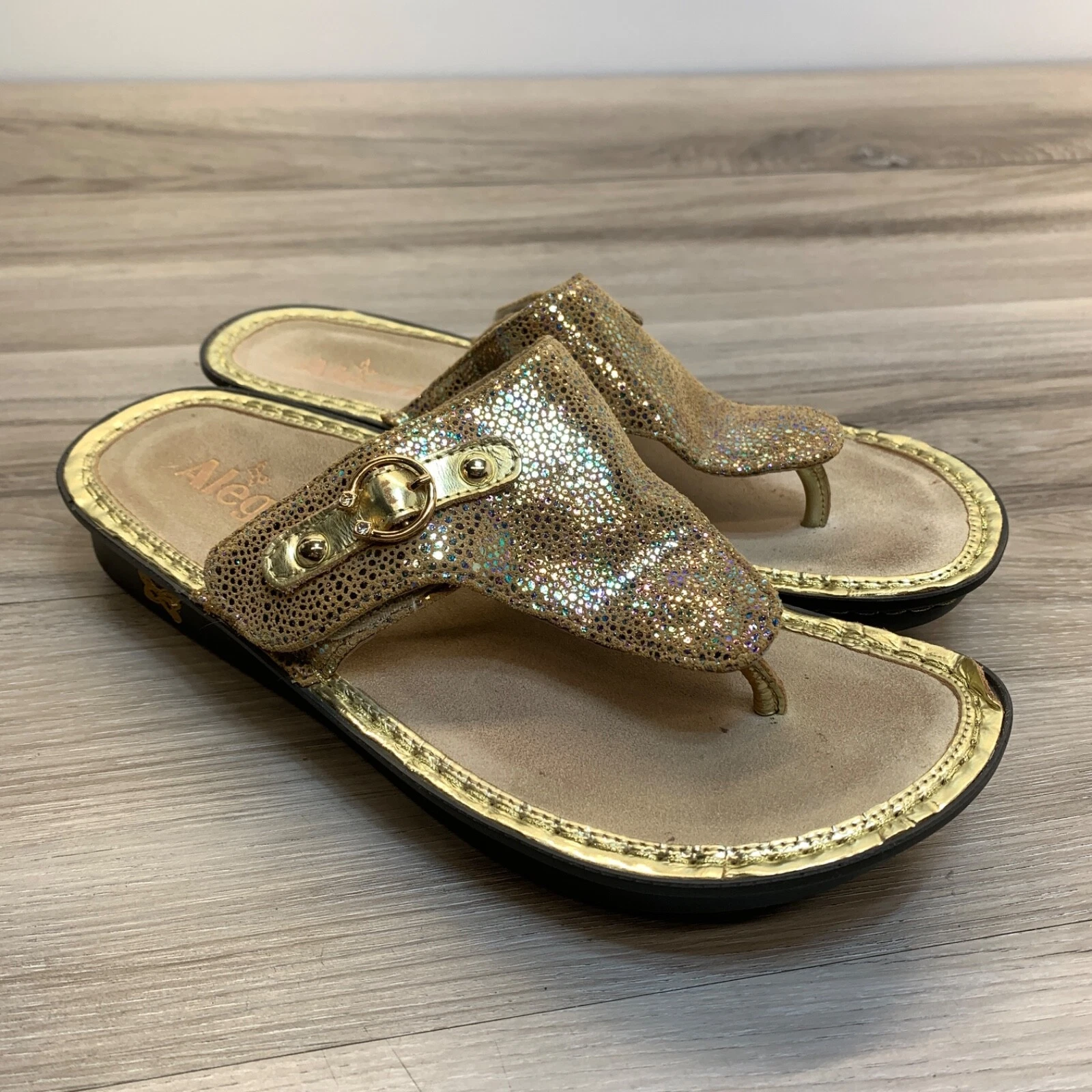 VANS Alegria sandalo donna VANESSA sabbia do's tanga oro VAN 680 taglia 38 US 8