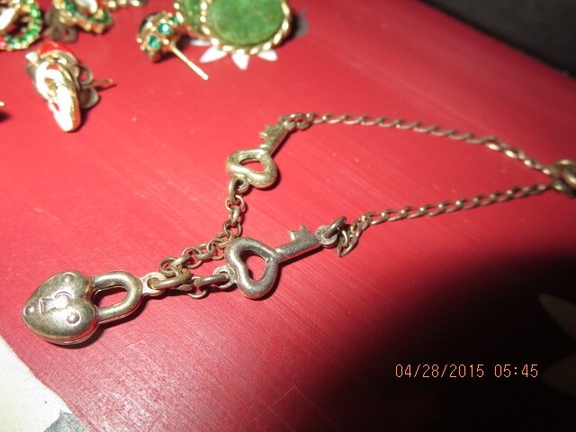 Picture 6 of 24
