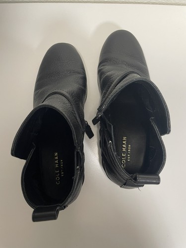 Cole Haan Pearlie Leather Ankle Bootie Heels Boots Zipper Round Toe Black 6.5B - Picture 6 of 8
