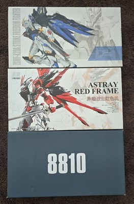 DABAN 1/100 Scale Models - #8802 + #8806 + #8810 - Freedom Blue Red Strike Frame