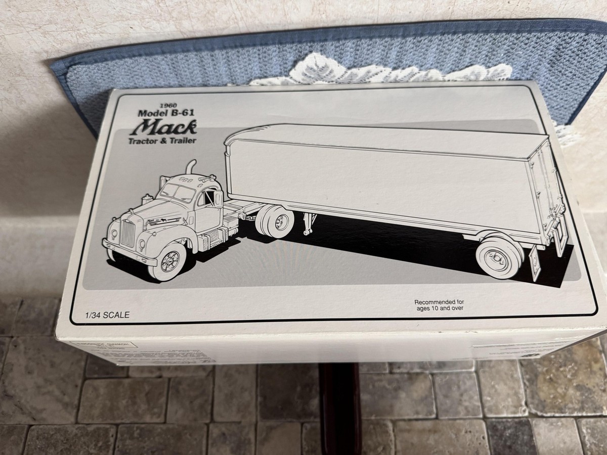 Vintage 1960 First Gear Mack B-61 Tractor Trailer 1/34 Howard