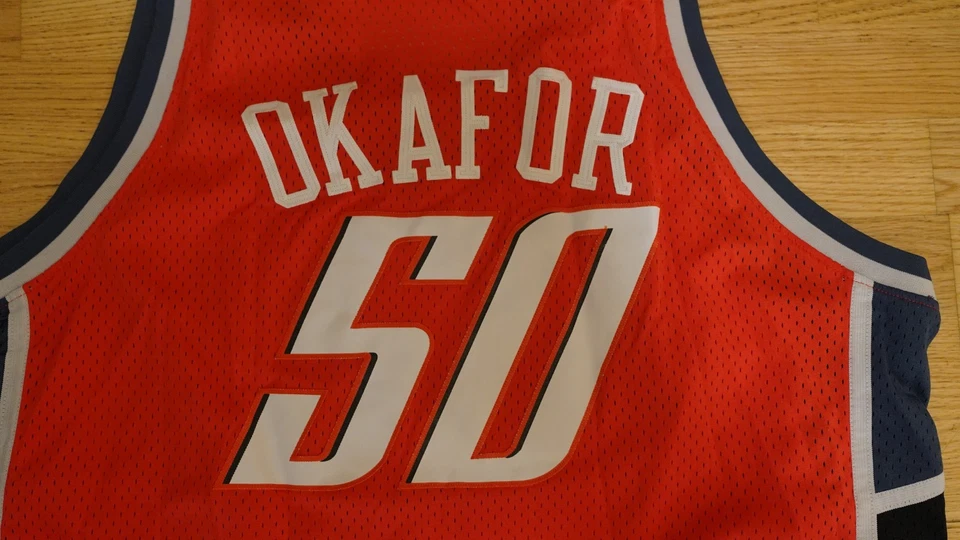 CAMISETA VINTAGE REEBOK NBA CHARLOTTE BOBCATS EMEKA OKAFOR #50 3XL AUTÉNTICA Foto 2 de 4