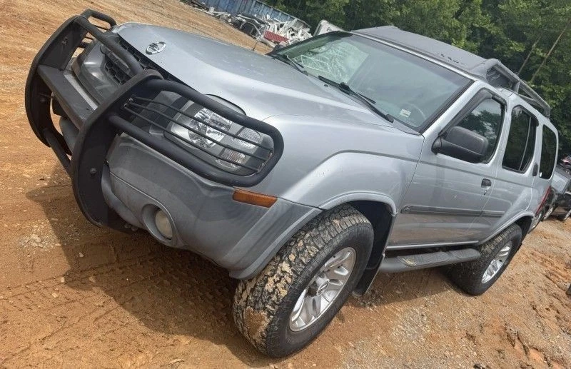 2000-2004 Nissan Xterra Intake Manifold - Image 4 of 4