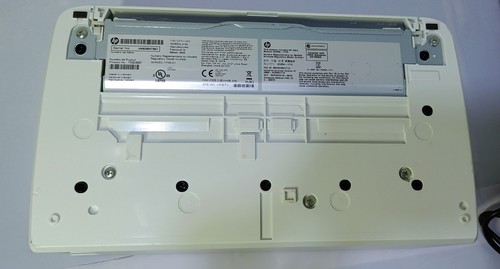 HP LaserJet M110w Bezprzewodowa czarno-biała drukarka z tonerem Świetny stan - Zdjęcie 7 z 10