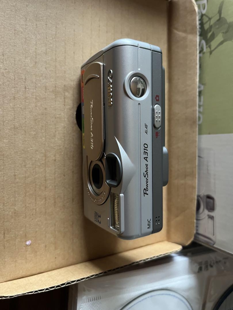 Canon PowerShot A310 Compact digital camera AA battery