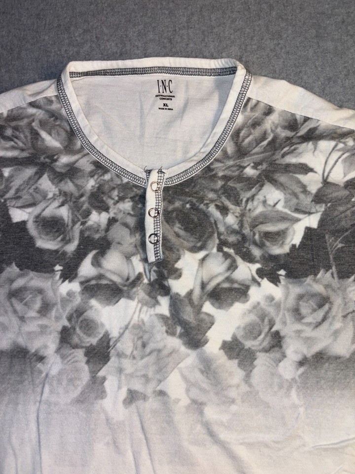 INC International Concepts T Shirt Men XL White Black Floral Short