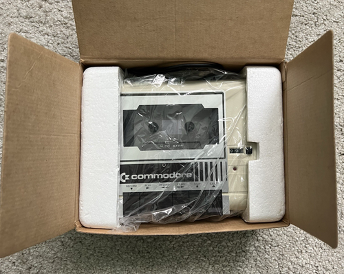 Vintage Commodore Plus +4/ C 16 Datassette 1531 Tape drive tested #391 in OVP - Photo 3/7