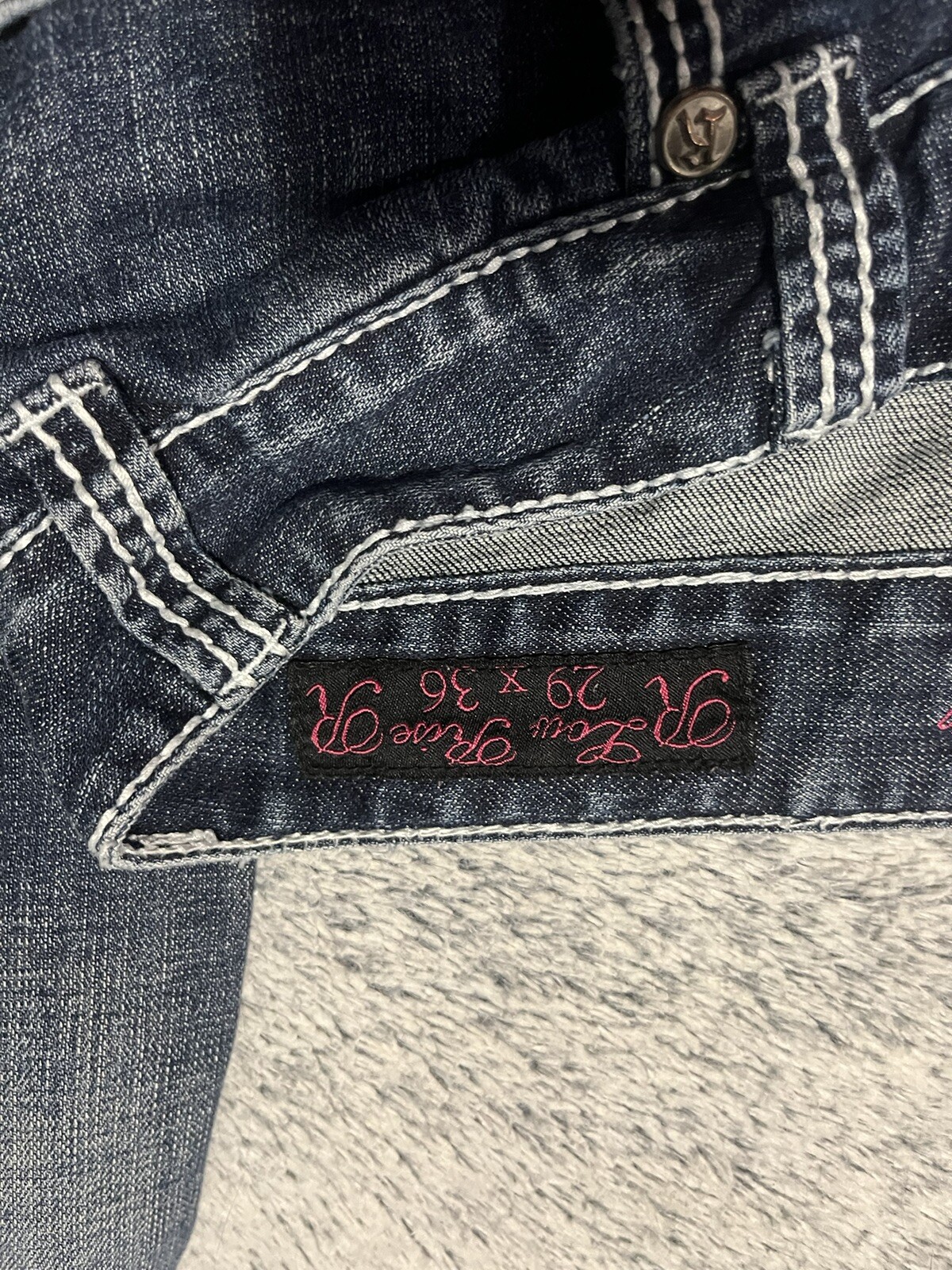 Rock and Roll Cowgirl Jeans 29x36 - image 4