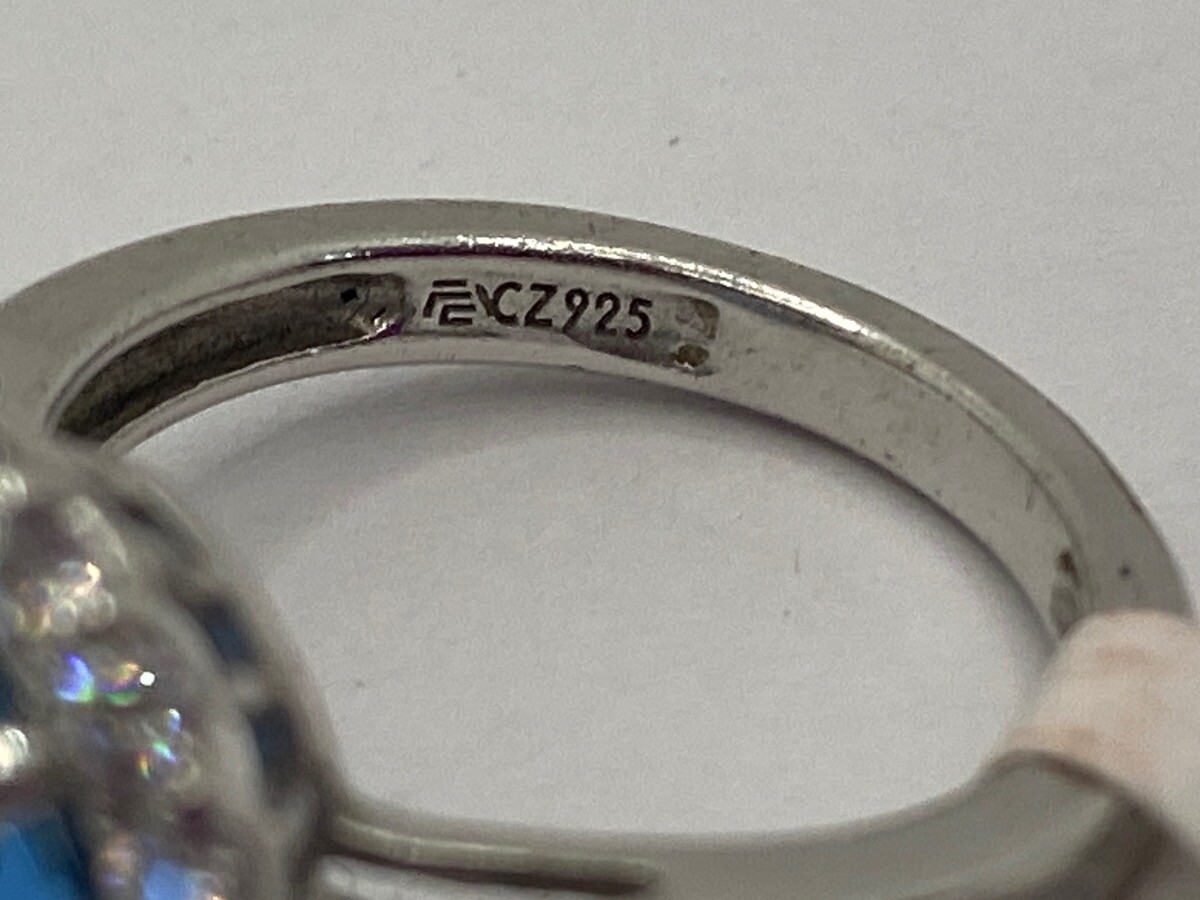 S925 STERLING SILVER ROUND BLUE TOPAZ AND CUBIC ZIRCONIA S925 STERLING SILVER ROUND BLUE TOPAZ AND CUBIC ZIRCONIA