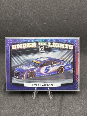 2022 Panini Donruss NASCAR unter den Lichtern Kyle Larson #UL3