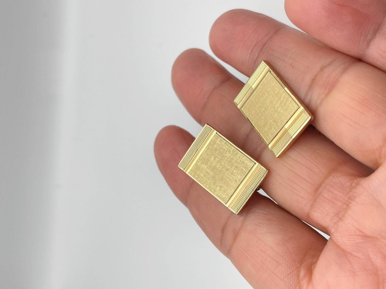 Vintage Gold Tone Rectangular Squared Cufflinks T… - image 3