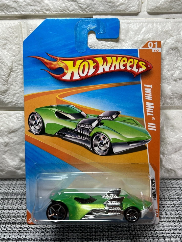 Hot Wheels Track Stars '10 01/12 Twin Mill III 065/214 Green - Image 2 of 4