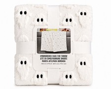 NWT SAME DAY SHIP VIRAL TIK TOK COSTCO FAUX FUR HALLOWEEN FALL THROW WHITE GHOST