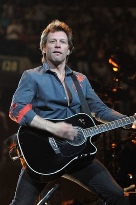 Singer Jon Bon Jovi of Bon Jovi performs at the BankAtlantic Cente- Old Photo 22