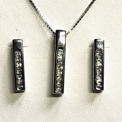 Sterling Silver Crystal Necklace and Earrings Set Boxed B.B. Cassia Ella Morissa