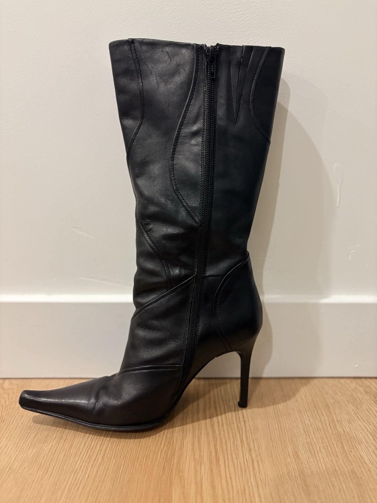 Arete StudiosModel: Mae Boots - image 5