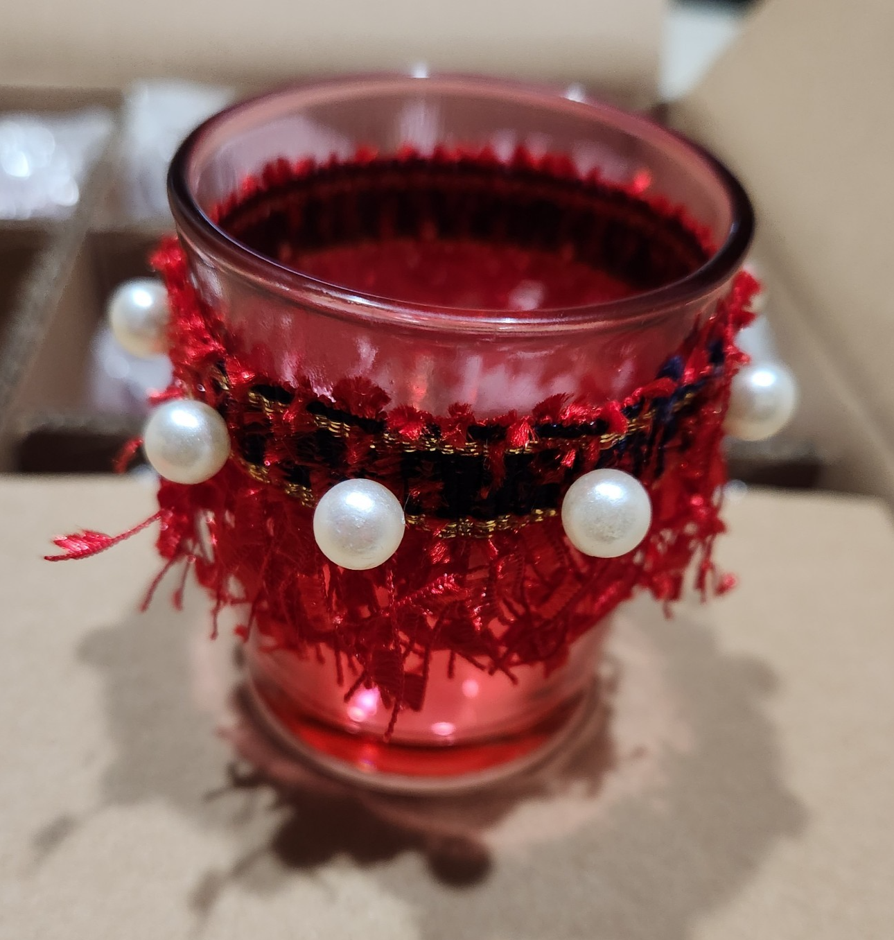 Red Pearl Fringe Tealight Candle Holders Box of 12 New-image