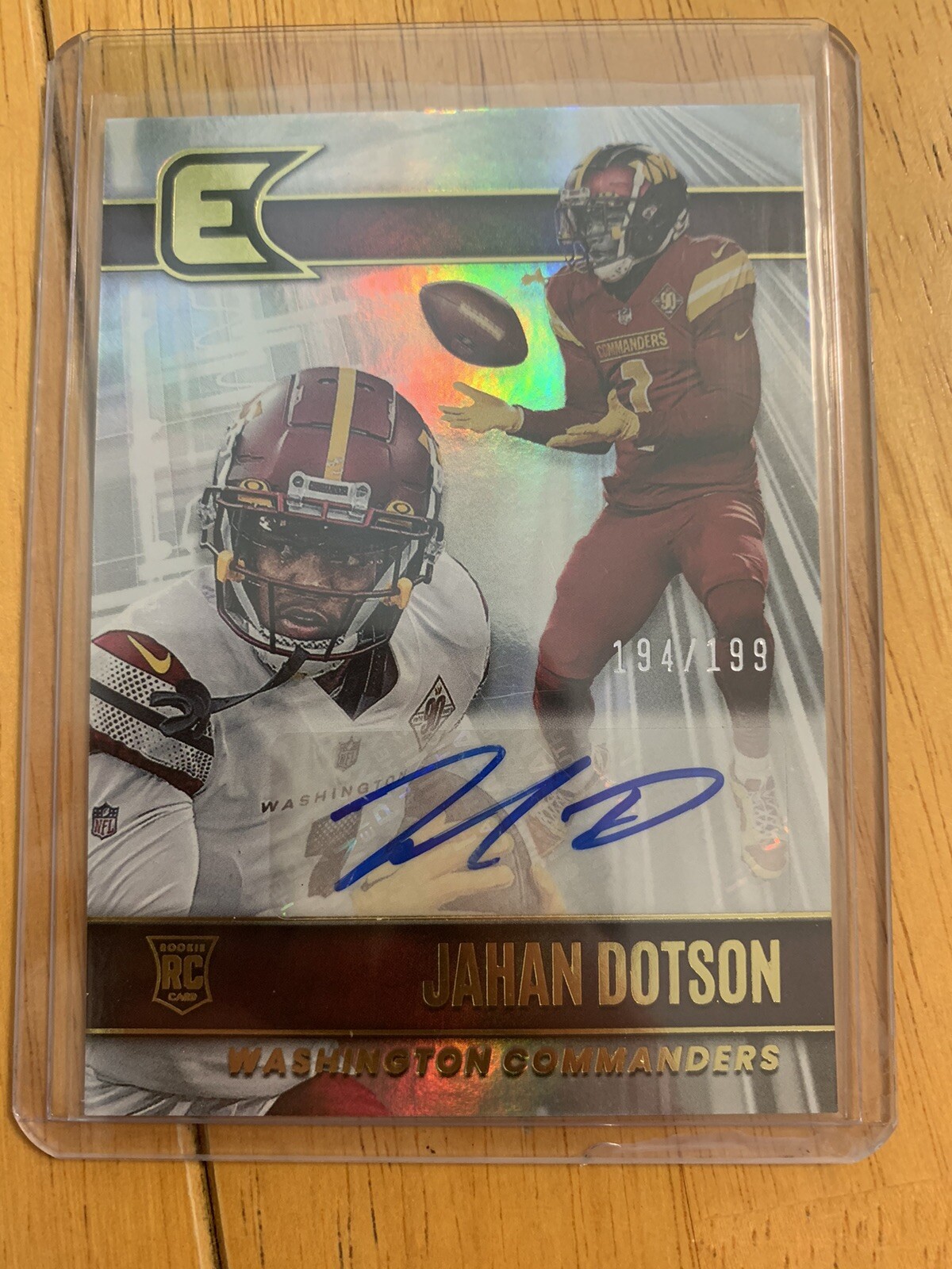 2022 Panini Chronicles - Essentials Autographs Jahan Dotson /199 (RC)