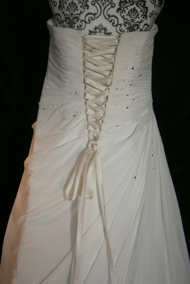 W1 White One Wedding Gown Bridal Dress 14 Ivory Satin A-Line Beading Corset - Image 3 of 4