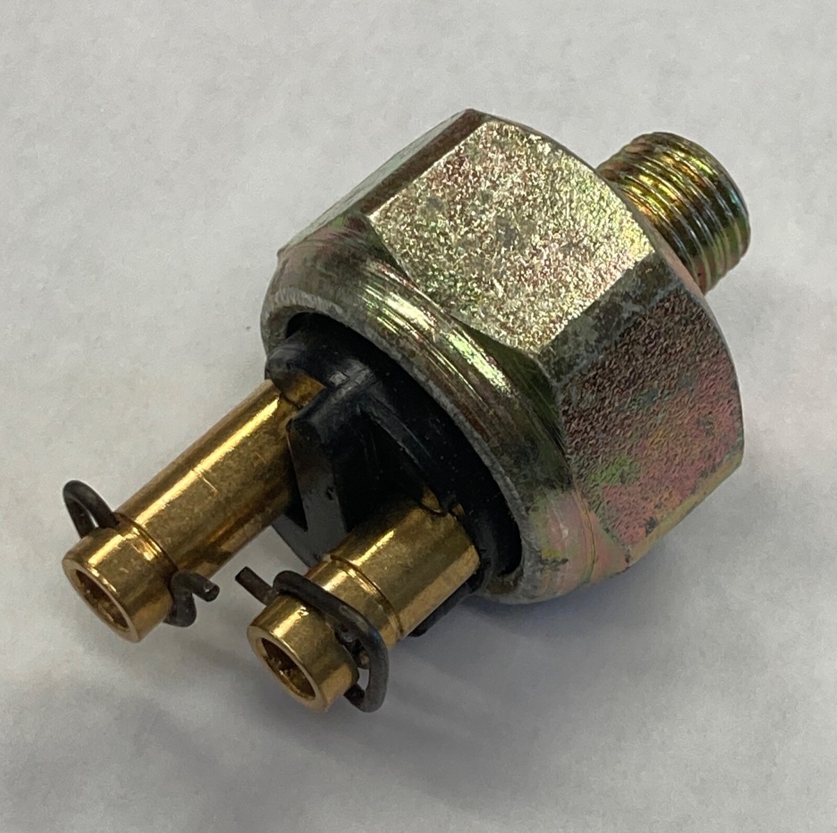 SULFER ACID STUDS C-OFF L/S / ベージュ Studebaker Brake Light Switch - 193032 - 1939-41 cars - 1941