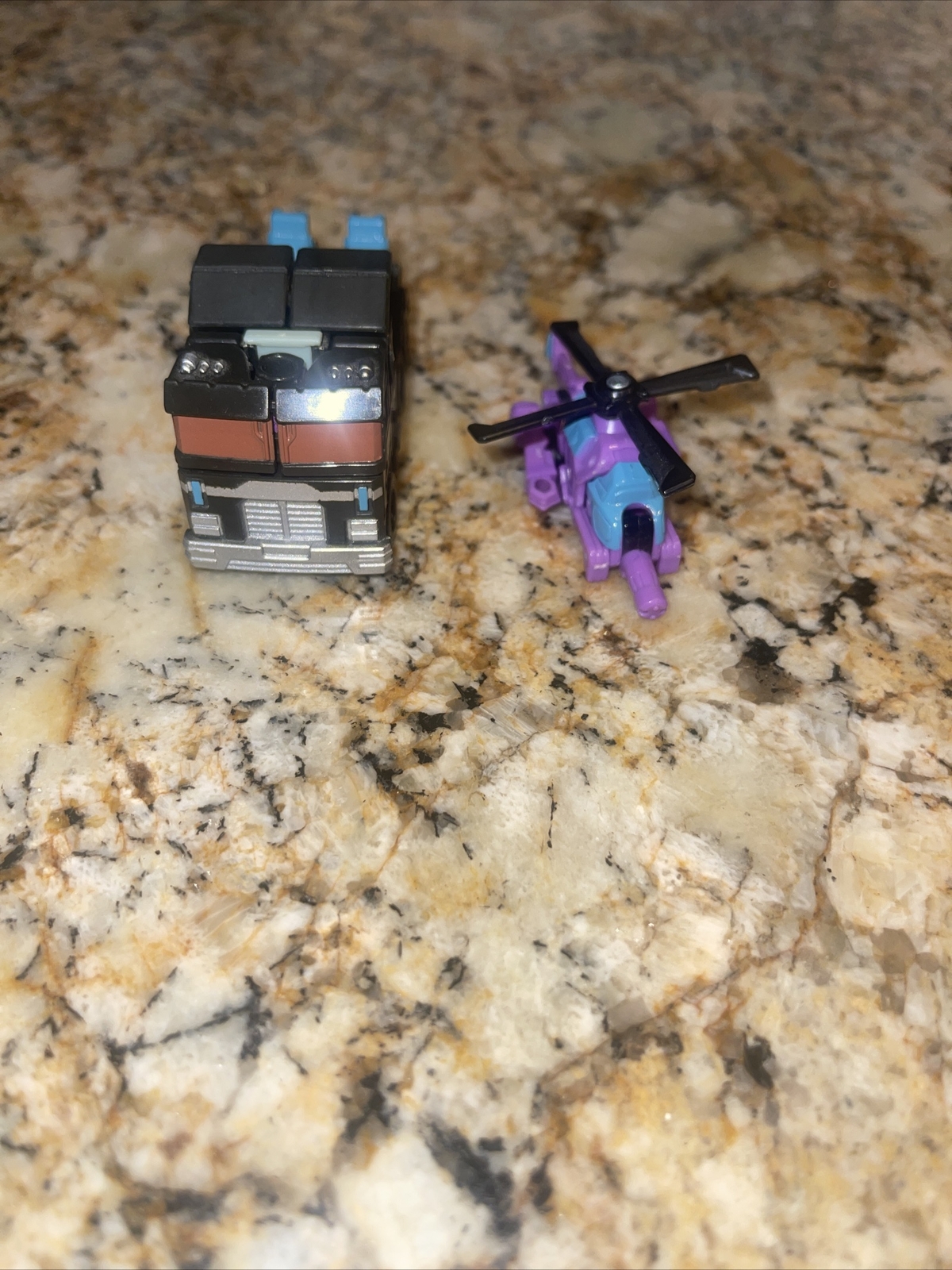 Transformers Generations Legends Nemesis Prime And Spinister