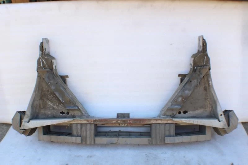 1984 1985 1986 1987 1988 1989 CHEVROLET CORVETTE REAR BUMPER REINFORCEMENT - Image 2 of 4