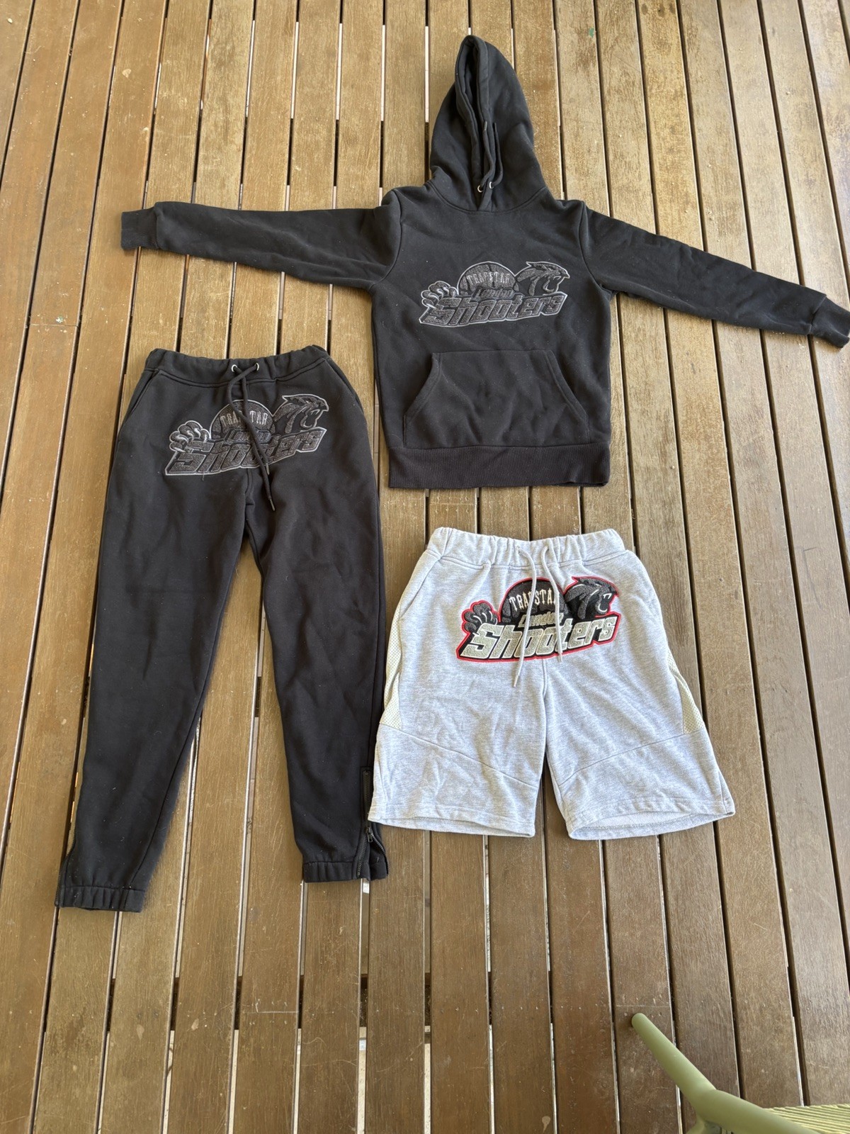 Trapstar London 블랙 트레이닝복 XS 사이즈