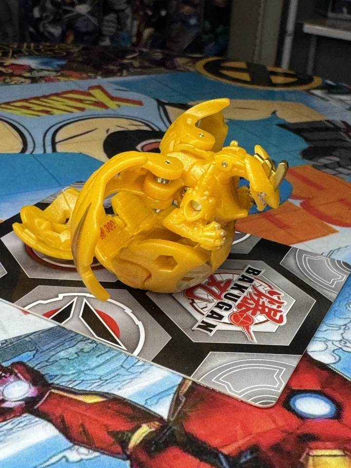 Bakugan Evolutions Aurelus Leonidas Rare - Yellow Gold - Spin Master - B300 - Image 2 of 4