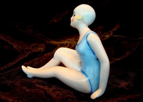 Figurine Baigneuse Pin-up Sexy Style Art Deco-allemand Style Art Nouveau Porcela - Photo 2/4