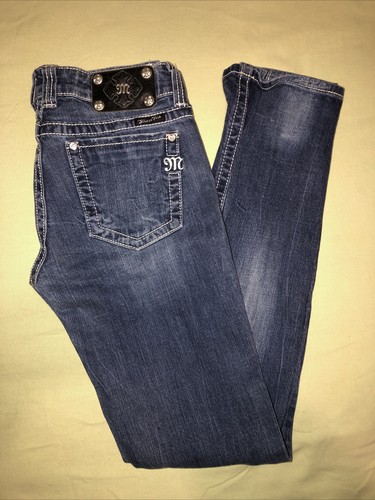 Miss Me Signature Distressed Straight Leg Plain Pockets Size 29x33.5. JY5130T