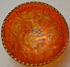 Marigold Carnival Glass Bowls, Lot of 4 Iridescent Pieces — listing 6
