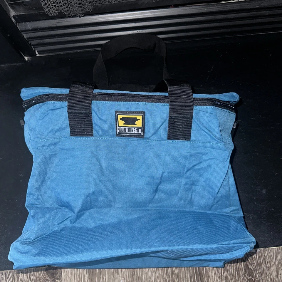 MOUNTAINSMITH Modular Hauler Cooler Cube Bolso de Mano Azul Aislado Foto 2 de 4