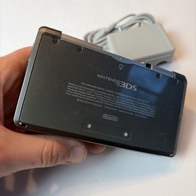 Nintendo 3DS Handheld Video Game Console Black CTR-001 (USA) W Charger US Model
