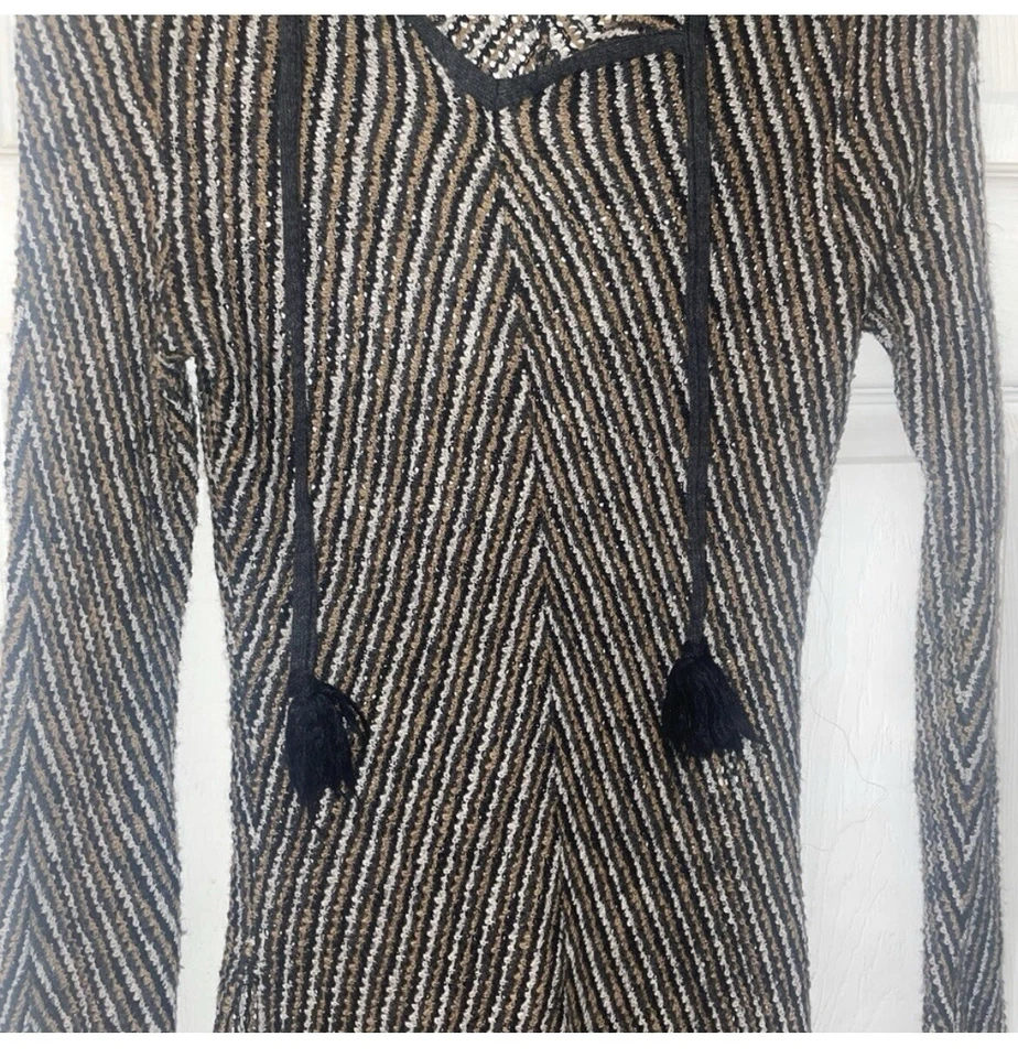 Blusa pulôver feminina de malha listrada Sharagano Paris com fendas na lateral tamanho médio - Imagem 3 de 4