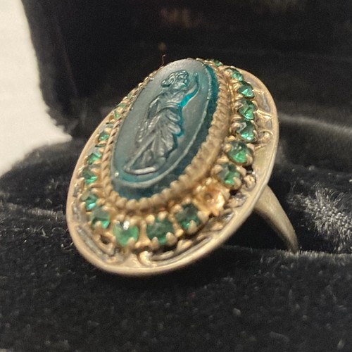 ANTIQUE 1930s GREEN CARVED FEMALE RING OVAL COCKTAIL Sz 8.5 ADJUSTABLE CAMEO - Picture 3 of 5