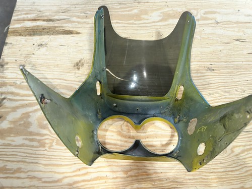 Yamaha FZ 600 Front Fairing Headlight Cowl Nose 2AX-2835G-00-GE 1986-1988 - Picture 12 of 14