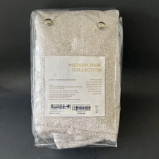NEW HUDSON PARK COLLECTION PIETRA QUILTED STANDARD PILLOW SHAM NIP MSRP $130