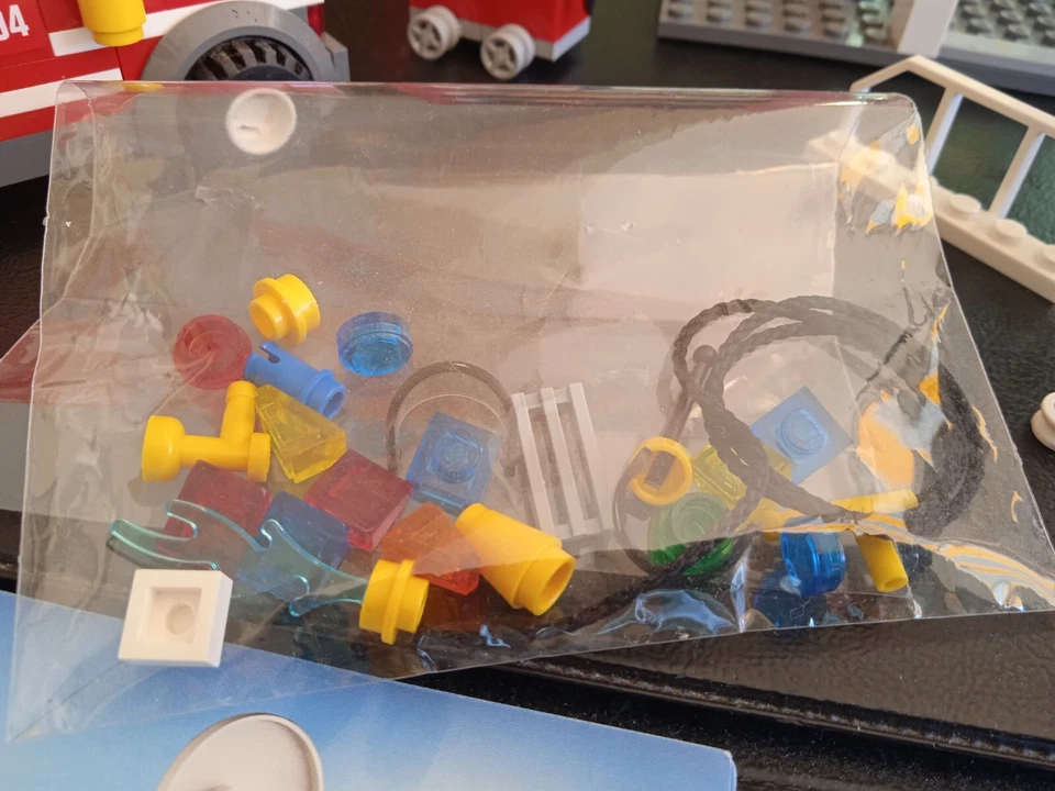 LEGO City 60004 Fire Station, foto 3 di 5