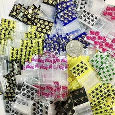 BaggiesSince1987- 5858 MINI ZipSeal Design Bags Metallic P 5/8"X5/8, 👀Details🔽