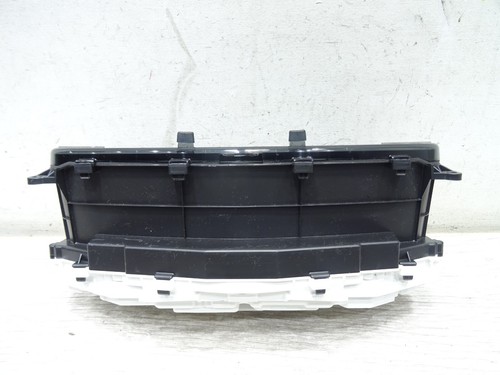 Strumentazione contachilometri Toyota Corolla E210 E21 2019 83800-1AX10 - Foto 2 di 8