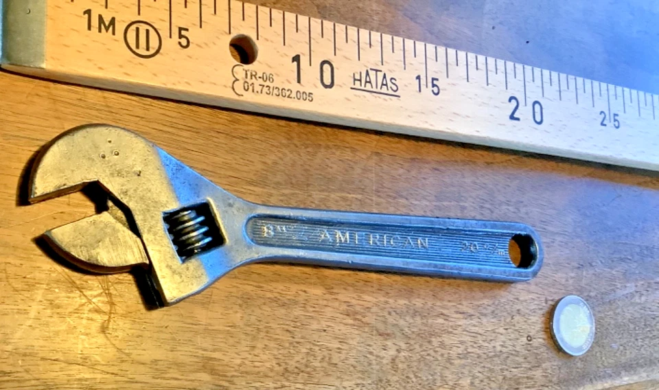 outils anciens,old tools,vieux outils,belle clé a molette américaine ... - Photo 3/4