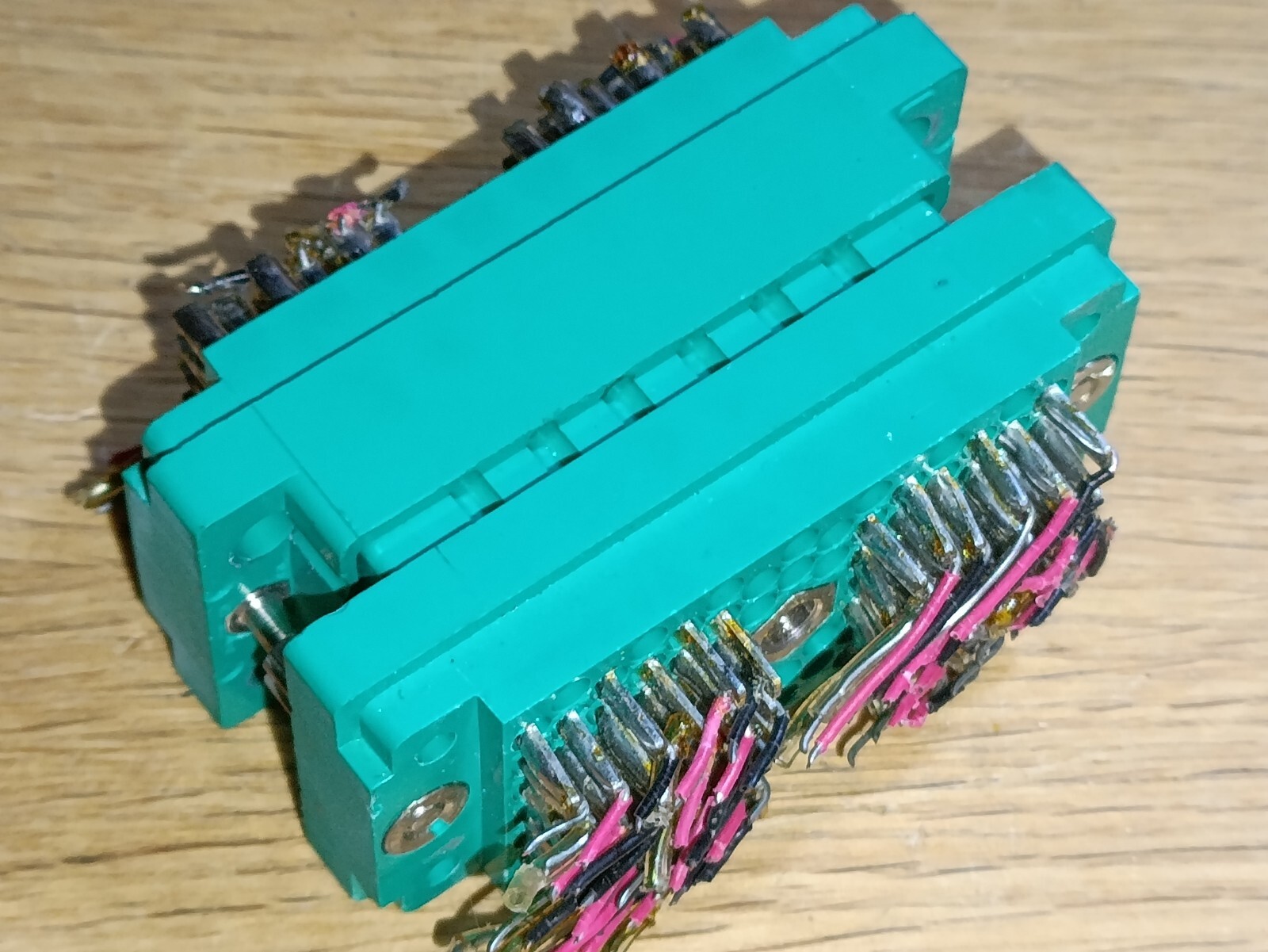 ONE EDAC 90 PIN CONNECTOR MALE + FEMALE