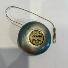 Vintage Genuine Duncan Tops Tournament Wooden YO YO Tops