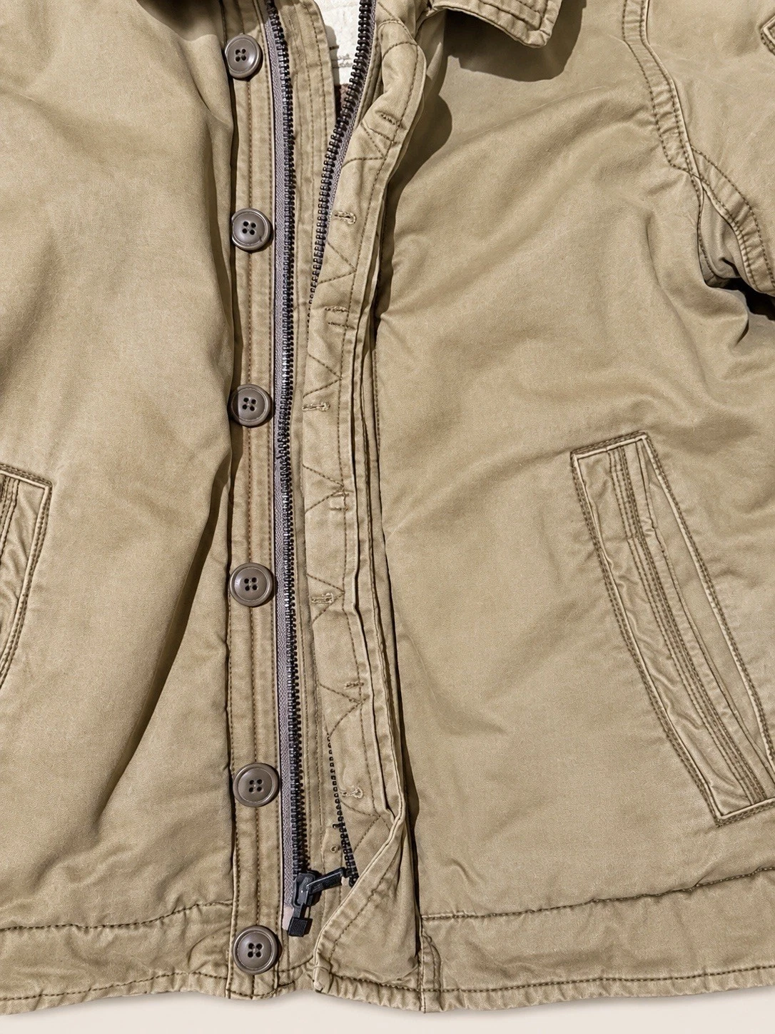 Abercrombie & Fitch Adirondack Jacket – Men’s Large -Faux Fur Lining image 3