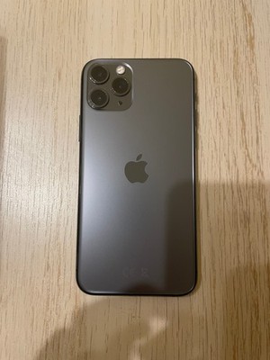Apple iPhone 11 Pro - 64GB - Space Grau ohne Simlock - Mit Originalkarton