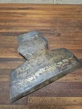 E12- WM. BEATTY & SON - CHESTER, PA - BROAD AXE Original PAINT 5 lb 14 oz