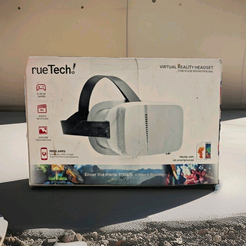 rueTech Smartphone VR Headset Virtual Reality Headset 96° FOV 5.8in White/Black