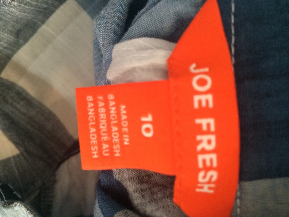 Falda a cuadros Joe Fresh talla 10 Foto 2 de 3